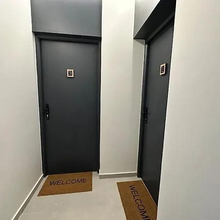 Downtown Living 2 דירה